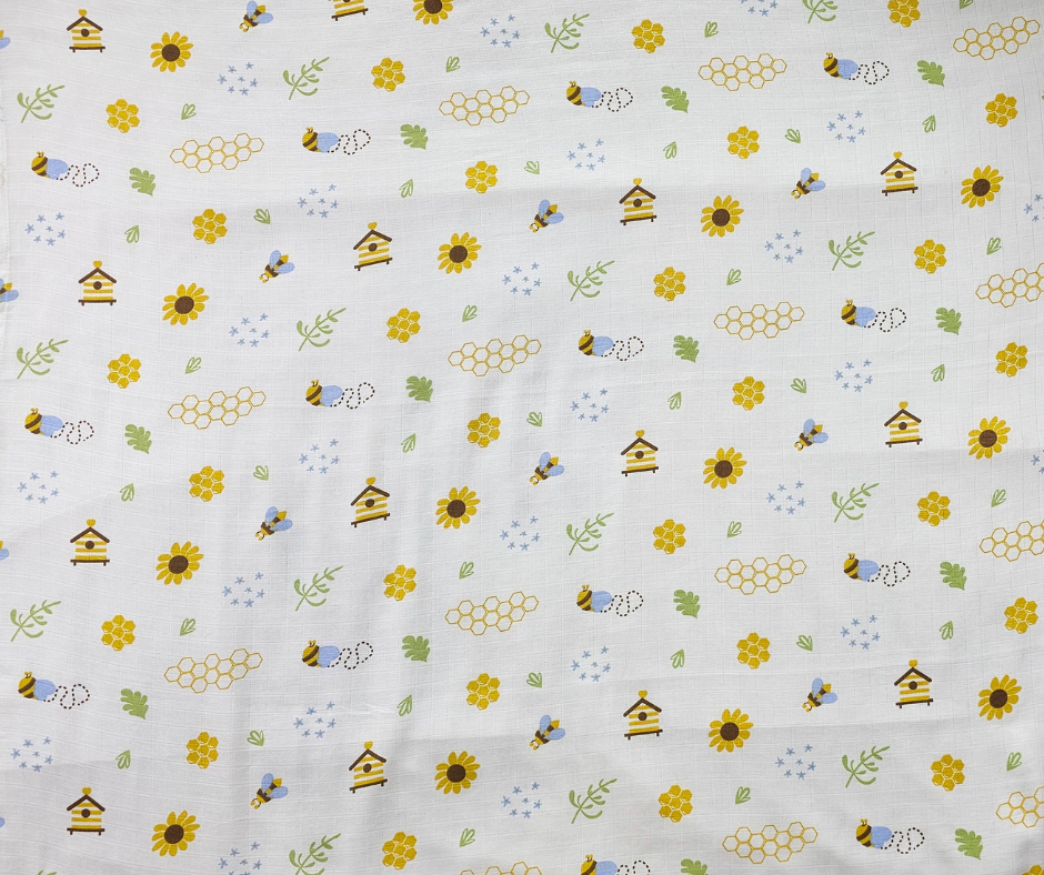 Muslin Swaddle Blanket - Bee Cozy