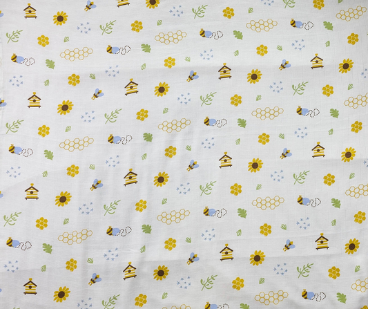 Muslin Swaddle Blanket - Bee Cozy